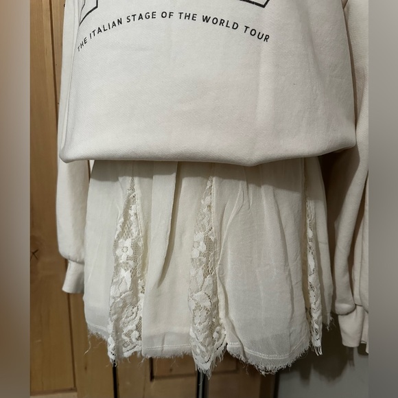 NWOT Pilcro Anthropologie Cream Graphic Twofer Mini Sweatshirt Dress - Picture 7 of 11